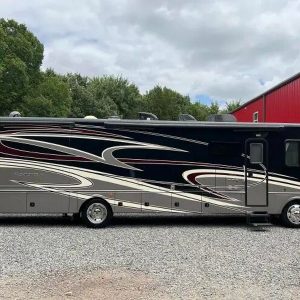 2018 Holiday Rambler NAVIGATOR® XE 36U