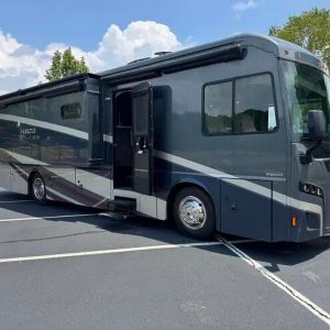 2019 Winnebago FORZA 34T