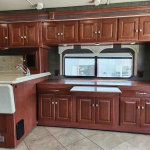 2014 Winnebago Adventurer 37F