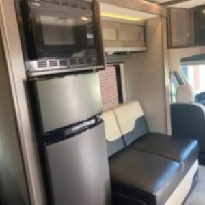 2017 Winnebago Fuse 23A
