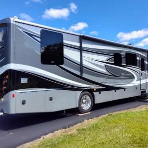 2015 Fleetwood Excursion 35B