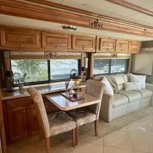 2011 Tiffin Motorhomes PHAETON 40 QTH