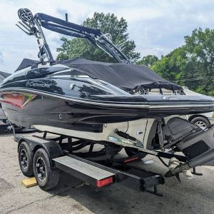2019 Crownline E255 SURF
