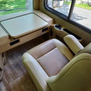 2017 Thor Motor Coach PALAZZO 33 3