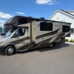 2018 Forest River SUNSEEKER 2400 MBS