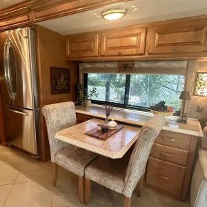 2011 Tiffin Motorhomes PHAETON 40 QTH