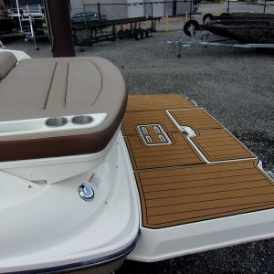 2017 Sea Ray SDX 240