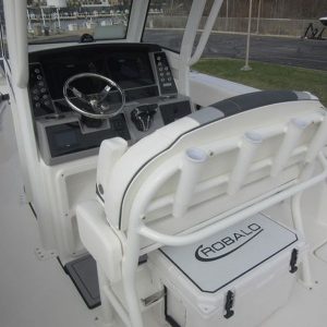 2024 Robalo R250 Center Console