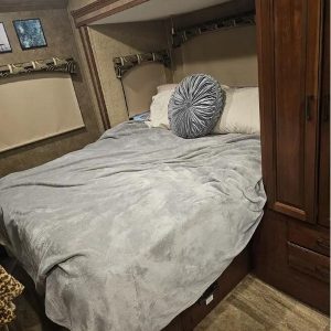 2016 Forest River SUNSEEKER 2400WS