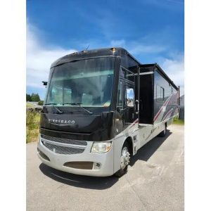 2014 Winnebago Adventurer 37F