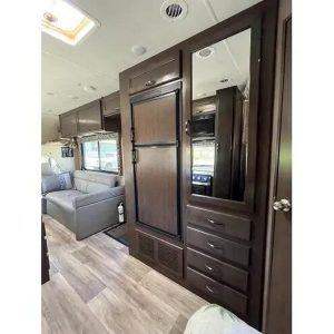 2019 Thor Motor Coach FOUR WINDS 26B