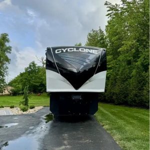 2022 Heartland Cyclone 4005