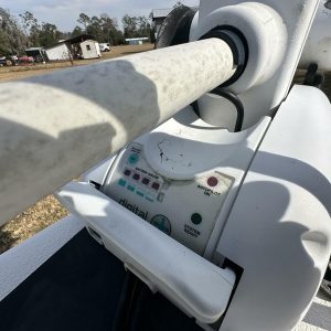 2008 Nautic Star 2400 NauticBAY