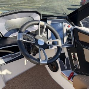 2024 Mastercraft XT Series