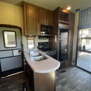 2017 Keystone Impact 351