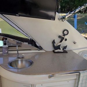 2003 Regal Commodore 4260