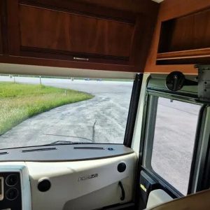 2014 Winnebago Forza 38R