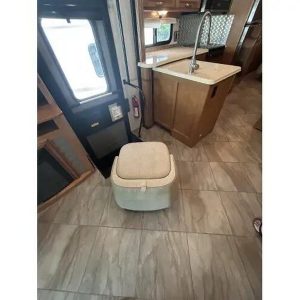 2019 Winnebago FORZA 34T