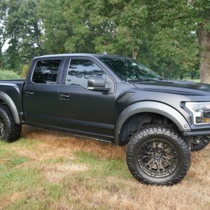 2019 Ford F-150 Raptor Hennessey VelociRaptor V8