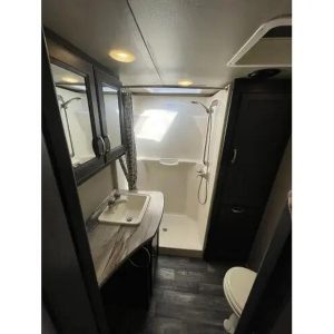 2017 Keystone Impact 351