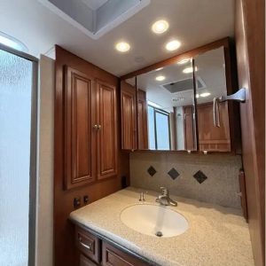 2011 Winnebago ELLIPSE 42QD