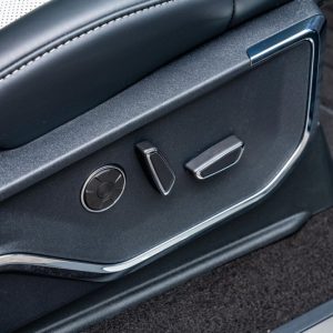 2022 Ford F-150 Lightning Platinum