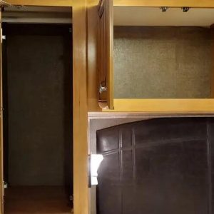 2017 Thor Motor Coach PALAZZO 33 3