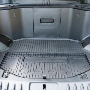 2022 Ford F-150 Lightning Platinum