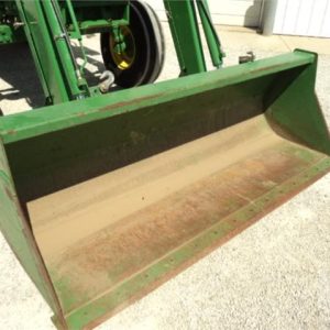 2004 John Deere 6220 Tractor