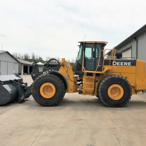 2005 JOHN DEERE 824J