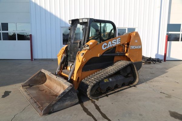 2024 CASE Skid Steers TR340B