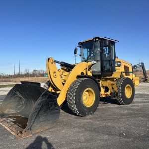 2014 CATERPILLAR Loaders 930K