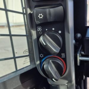 2024 CASE Skid Steers TV620B