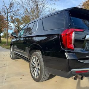 2021 Yukon Denali Black Exterior
