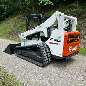 2019 BOBCAT Skid Steers T740